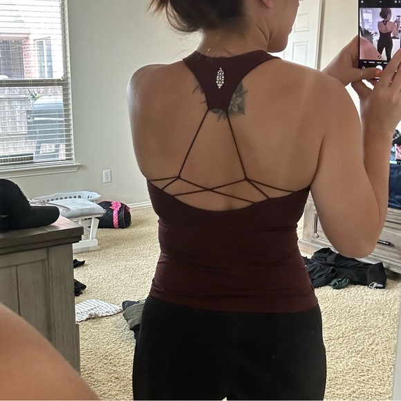 Free People Movement Open Back Workout Top- Brand New - Picture 3 of 3